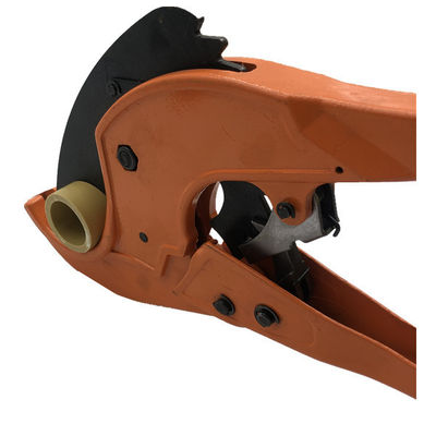 Ratcheting Plastic Rotary Pvc Pipe Cutter With 63mm Straight Edge Blade